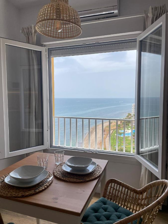 Studio On The Beach Front Малага Экстерьер фото